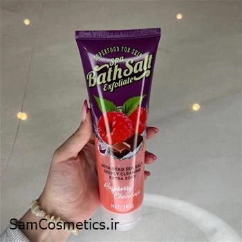 نمک حمام (اسکراب) تیوپی بدن ووکالی | WOKALI رایحه تمشک و کاکائو حجم 380 گرم